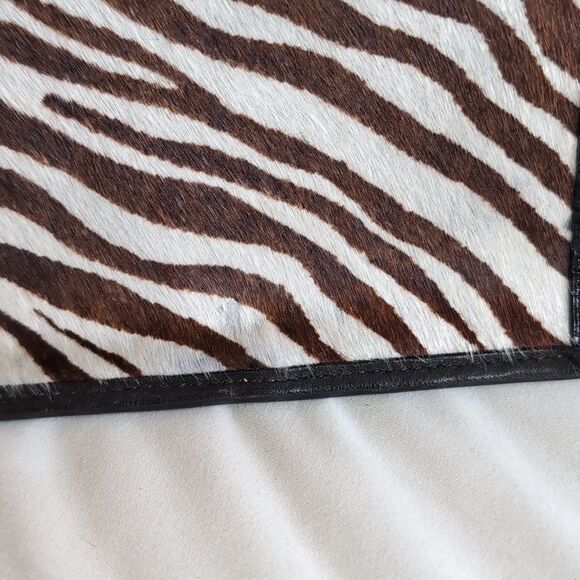Vintage Brighten Hair on Hide Zebra and Croc Print with Silver Grommets Tote Bag - Picture 11 of 13